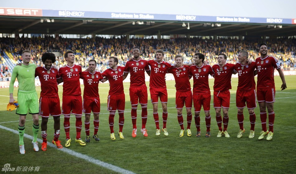 最后一冠！阿尔巴以美职联总冠军结束17年球员生涯（封王谢幕：阿尔巴捧起美职联总冠军后结束17年球员生涯）