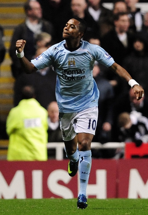 东体：U16国少需找强队热身完善体系；留洋兵团表现证明价值（东体：U16国少亟需与强队热身打磨体系，留洋军团表现力证价值）