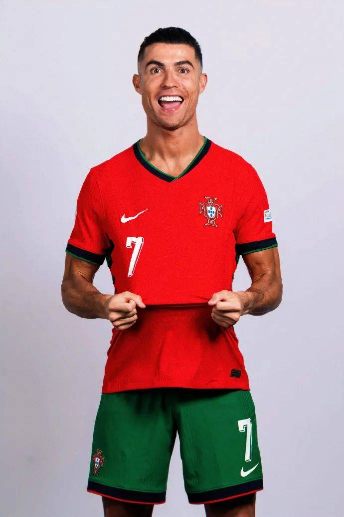 杰伦·约翰逊背靠背拿下三双，成为老鹰队史第二人（杰伦-约翰逊连场三双，位列老鹰队史第二人）