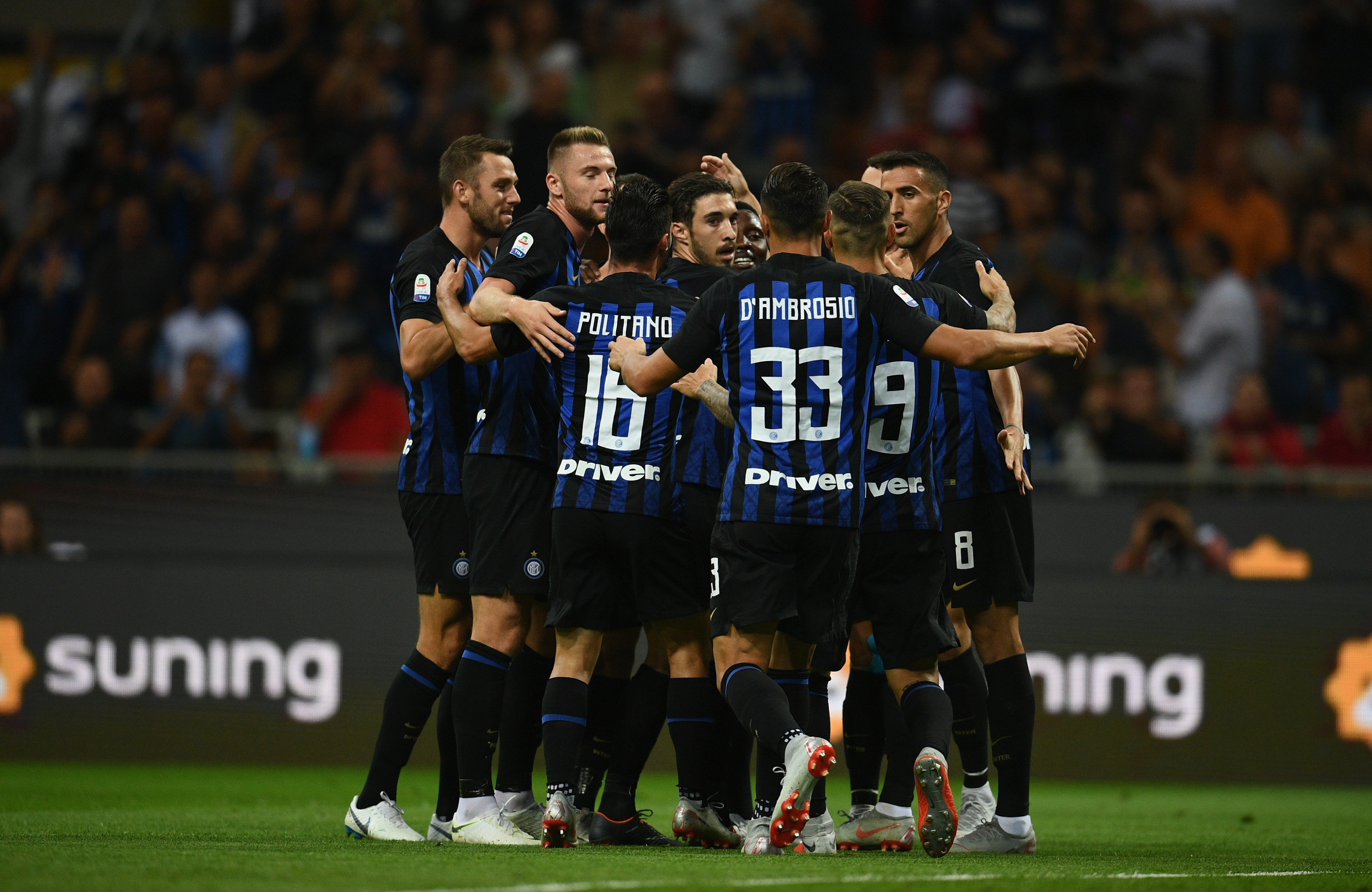 利兹联应签下本赛季19球的上田绮世？＂像是将两名前锋合为一体的球员＂（利兹联该签下本季19球、堪称两前锋合体的上田绮世吗？）