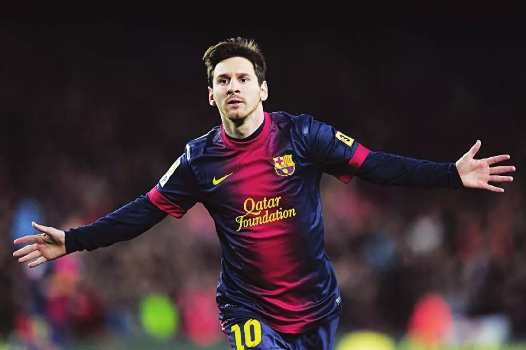 布伦森打铁奇兵末节17分难救主，布朗42+4+4，凯尔特人复仇尼克斯（布朗轰42+4+4率绿军复仇，布伦森末节17分难挽尼克斯败局）