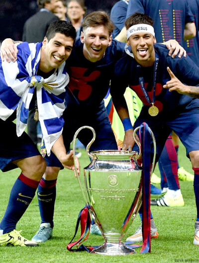 杰伦·布朗：沃尔什打得很好，但他得保持谦逊继续干脏活累活（杰伦·布朗：沃尔什表现可圈可点，但仍须谦逊并继续承担脏活累活）