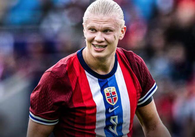 法尔克：拜仁正在为佩雷茨找寻新的外租球队，南安普顿有意（法尔克：拜仁正为佩雷茨物色新租借去处，南安普顿有意）