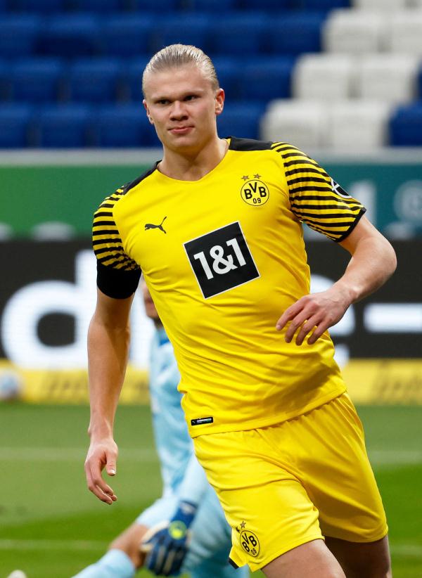 那不勒斯官方：吉尔摩周一将接受手术；据悉将缺阵至明年一月（那不勒斯官宣：吉尔摩周一接受手术，预计缺阵至明年一月）