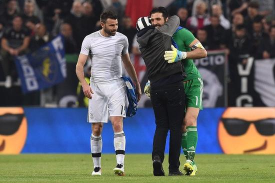 米体：欧冠正成为孔蒂的敏感点，他时常自相矛盾（米体：欧冠成孔蒂的痛点，他言行前后不一）